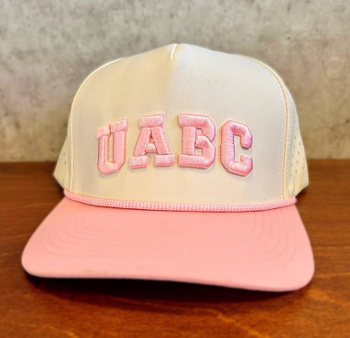 Gorra UABC Varsity